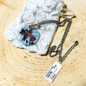 Brighten vintage flora strength hope and love flower heart necklace